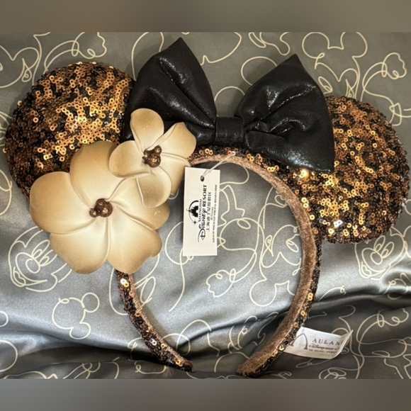 Disney Aulani Mouse Ears Headband with Bow and Flower - Black and Gold - Picture 4 of 4